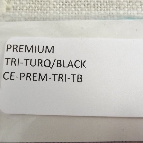 Bundle Add-on 3 Feather Clip-in Hair Extension - Picture 4 of 5